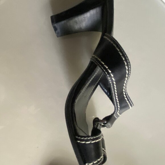 beautiful Franco Sarto sandals - Picture 4 of 4